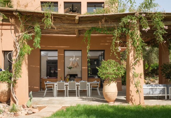 Villa in Marrakech Palmeraie - Yenmoz Villa in Marrakech Palmeraie - Yenmoz