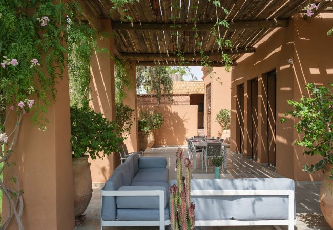 Villa in Marrakech Palmeraie - Yenmoz Villa in Marrakech Palmeraie - Yenmoz