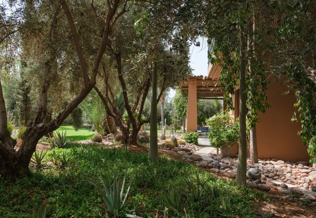 Villa in Marrakech Palmeraie - Yenmoz Villa in Marrakech Palmeraie - Yenmoz