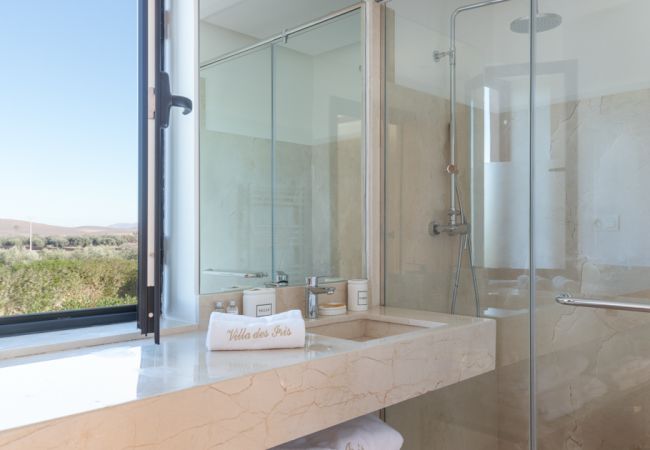 Villa in Marrakech - Les Iris Villa in Marrakech - Les Iris