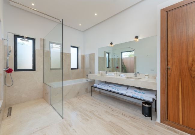 Villa in Marrakech - Les Iris Villa in Marrakech - Les Iris